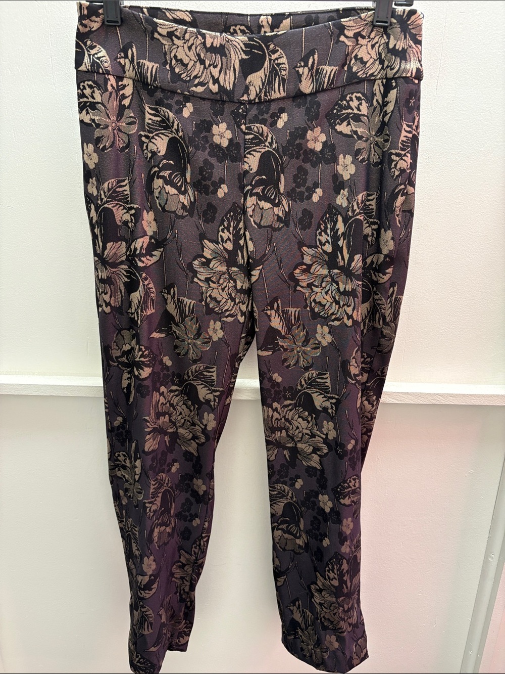 Floral Skinny Pants in Purple and Black — Women's Slim Fit